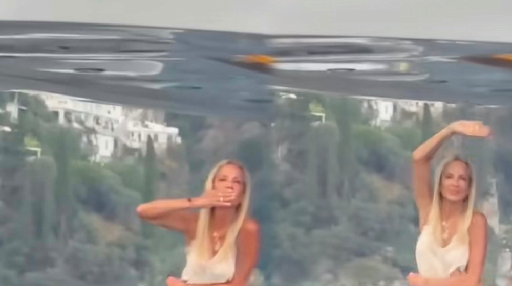 Άννα Βίσση: Θαυμάστριά της την εντόπισε σε γιοτ στο Αμάλφι [βίντεο]