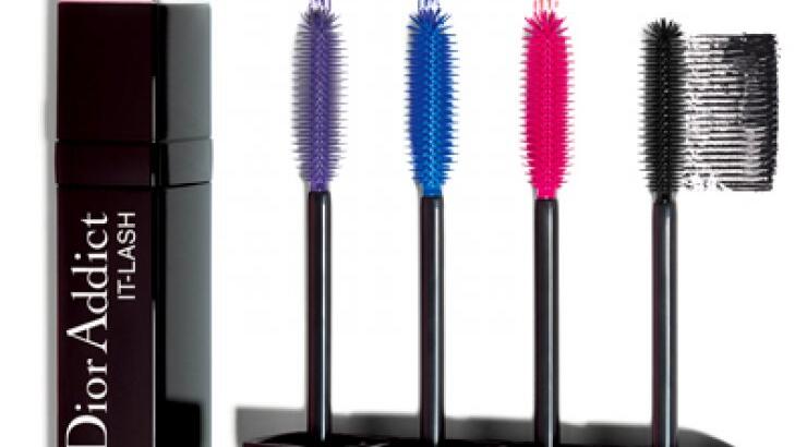 Χρώμα στις βλεφαρίδες από τον Dior με αγάπη!
