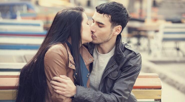 6 λόγοι για να ερωτευτείς τον κολλητό σου 
