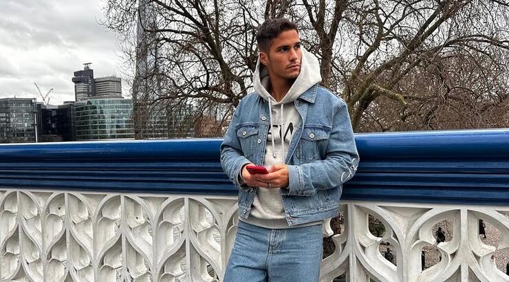 Πιέρος: Πήγε σε εστιατόριο της Ιαπωνίας και του έστειλαν γλυκό γράφοντας του «παρακαλώ» με σοκολάτα 