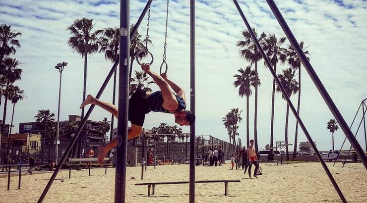 Μόλις αποκαλύφθηκε: Αυτός είναι ο γοητευτικός Παφίτης επιχειρηματίας που μπαίνει στο Survivor [εικόνες]