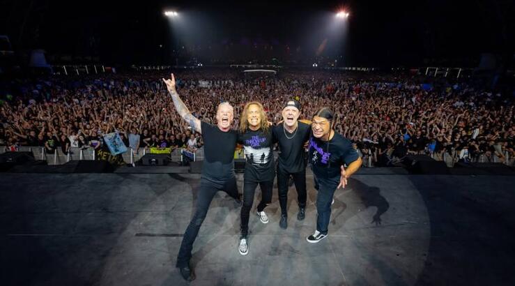 Metallica: Έπαιξαν το συρτάκι του «Ζορπά» στη συναυλία τους στο ΟΑΚΑ [βίντεο]