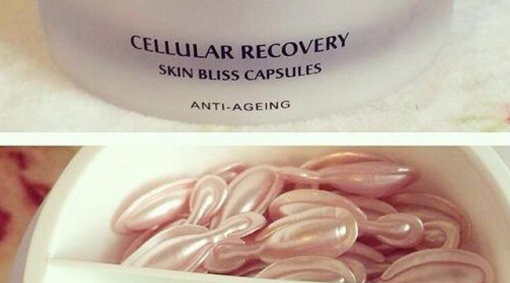 H Elemis παρουσιάζει τις Cellular Recovery Skin Bliss Capsules!