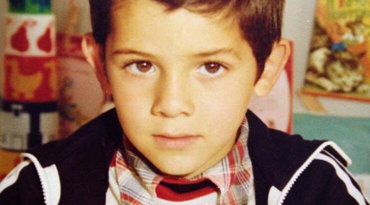 Ποιος Κύπριος είναι στη φωτογραφία;