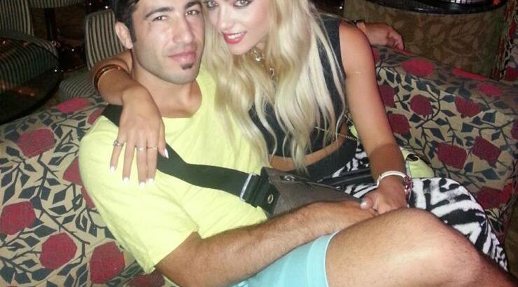 Άντρη Καραντώνη - Νεοκλής Σκουρουμούννης: Κρουαζιέρα στην Σαντορίνη