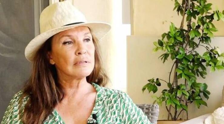 Βάνα Μπάρμπα: «Πήγε να με πνίξει με το μαξιλάρι»