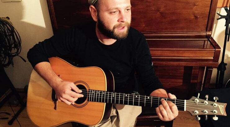 Ράγισαν καρδιές στο X-Factor! Η συγκλονιστική ερμηνεία του…άστεγου Αλέξανδρου που συγκίνησε τους κριτές!