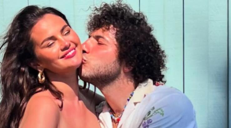 Selena Gomez: Δέχθηκε πρόταση γάμου από τον σύντροφό της, Benny Blanco [εικόνες]