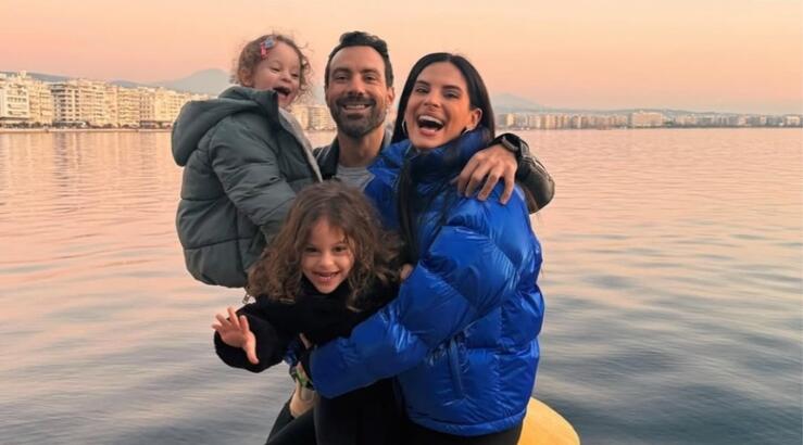 Σάκης Τανιμανίδης: Η απολαυστική ερώτηση της κόρης του - «Μπαμπά, γιατί άσπρισες;» και η απάντηση [βίντεο]