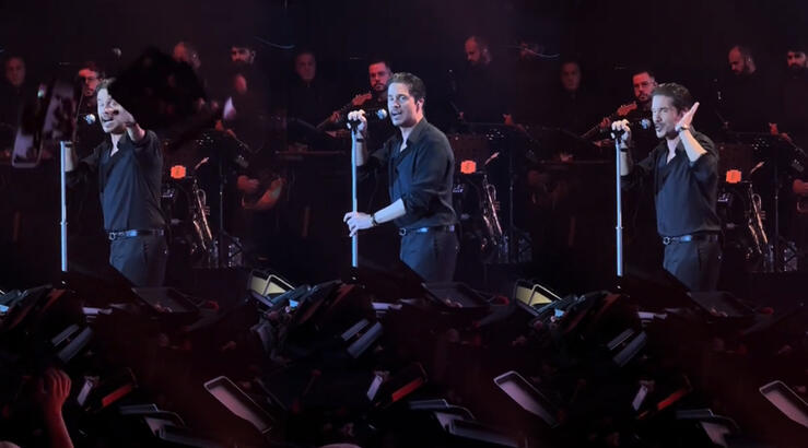 Νίκος Οικονομόπουλος: Ο εκνευρισμός του όταν πανέρι με λουλούδια προσγειώθηκε στο πρόσωπό του [βίντεο]