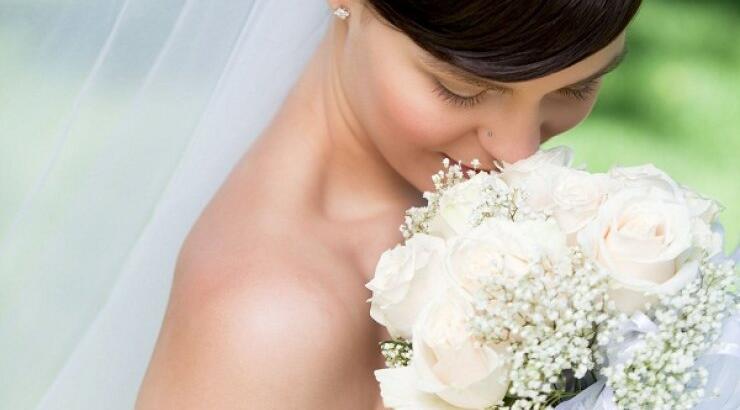 Γάμος: Σύμφωνο συμβίωσης προωθεί σε νόμο το Υπ. Εσωτερικών