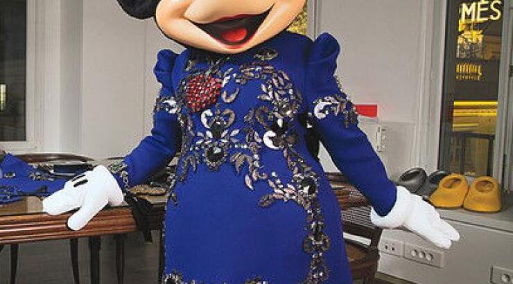 H Minnie Mouse με φόρεμα Lanvin