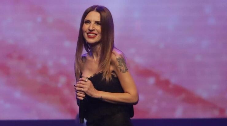 Ευρυδίκη: Η δημοσίευση μαζί με την αδερφή της από την παιδική τους ηλικία [εικόνα]