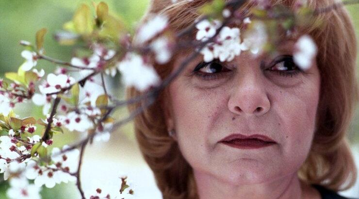 Τζένη Βάνου: Ώρες αγωνίας για τη μεγάλη κυρία του τραγουδιού!