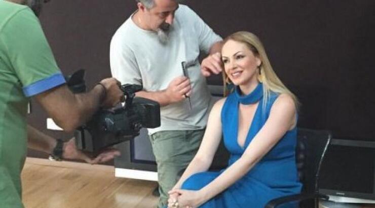 Ποιος σέξι ηθοποιός κάνει ποδαρικό στην εκπομπή της Γιώτας Κουφαλίδου;