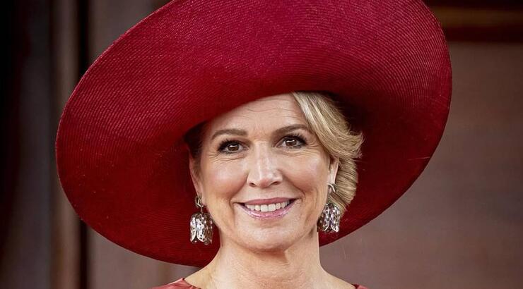 Flashback: Όταν η βασίλισσα Maxima επέλεξε φόρεμα Κύπριας σχεδιάστριας