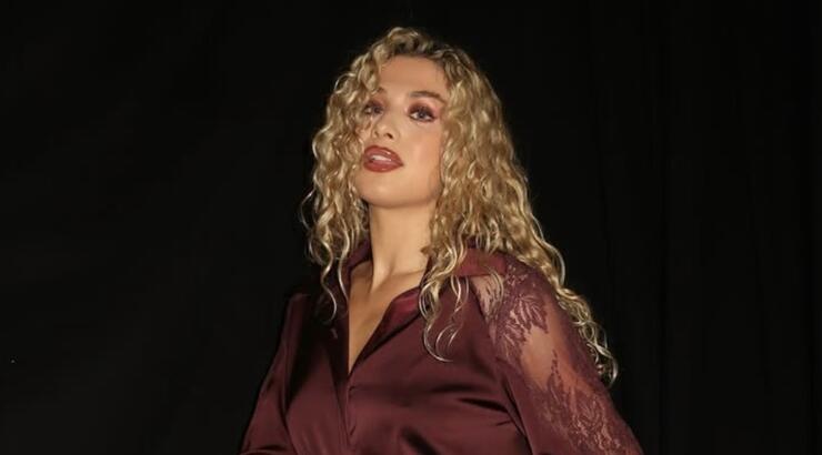 Antigoni: Βόλτες στην Αθήνα με τον σύντροφο της [εικόνες]