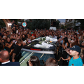 Οι celebrities που βρέθηκαν στη «λαϊκή αγρυπνία» για τον Γιώργο Μαζωνάκη [εικόνες & βίντεο]