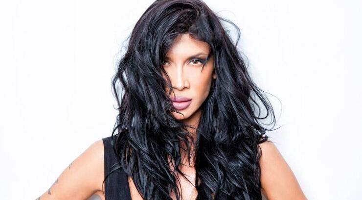 Πάλι άλλαξε τα μαλλιά της η Πάολα