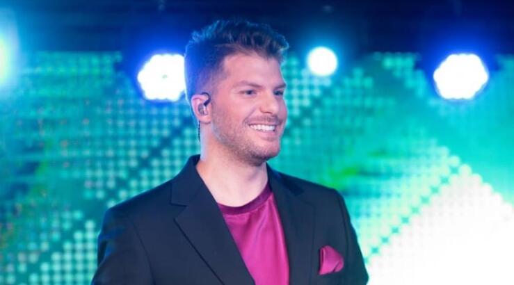 Ο Λούκας Γιώρκας λίγο πριν τα Madame Figaro Awards έκανε πρεμιέρα στην Αθήνα 