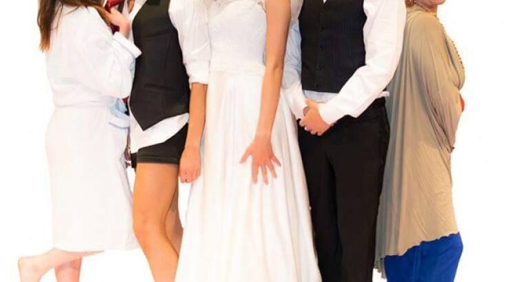 Καλημέρα... Ποια είσαι [κωμωδία από το θέατρο Ανεμώνα]