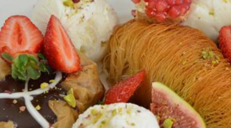 Κάτι γλυκό "σιγοψήνεται" στη λεωφ. Σταυρού