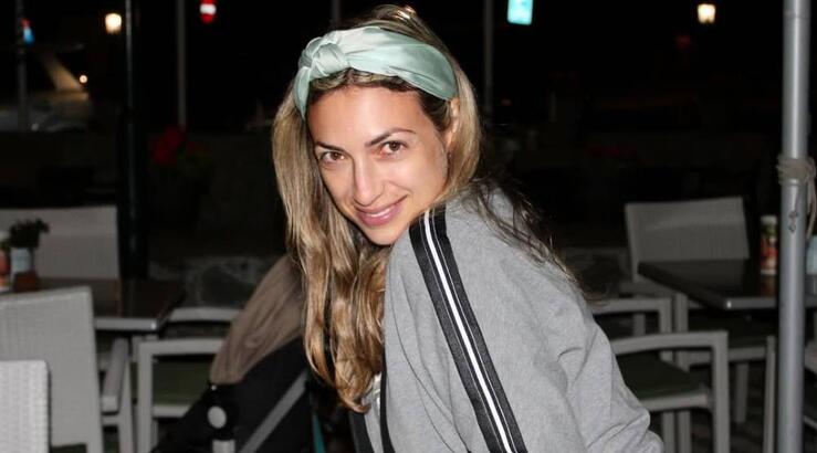 Κρίστυ Παπαδοπούλου: Πρωινά χουχουλιάσματα με τον γιο της στο κρεβάτι [εικόνα]