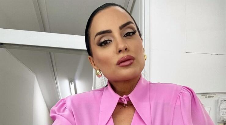 Ελπίδα Ιακωβίδου: Αποκαλύπτει πως θα είναι ακριβώς ο γάμος της με τον Τζώνη Καλημέρη