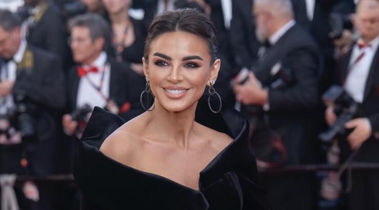Irina Shayk σε Ramona Filip: «Είσαι υπέροχη» - Η συνάντηση τους στις Cannes