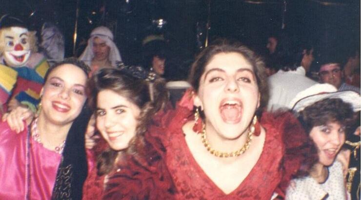 Ποια επώνυμη Κύπρια είναι στη φωτογραφία;