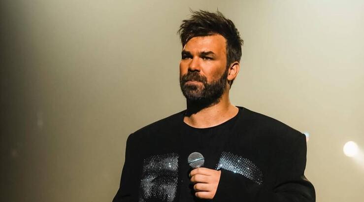 Γιώργος Σαμπάνης: Όλη η αλήθεια για τη συμπεριφορά του στην πρόταση γάμου θαμώνα επί σκηνής 