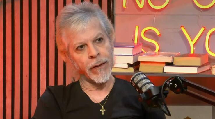 Ανδρέας Τηλεμάχου: «Να σε βρίζουν, να σου πετάνε τασάκια κι εσύ να τα δέχεσαι» [βίντεο]