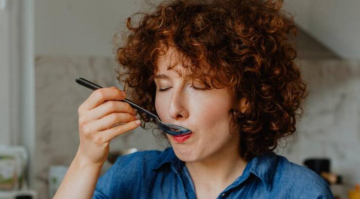 Πώς να φτιάξεις τη viral συνταγή του tik tok τζέλι με γιαούρτι