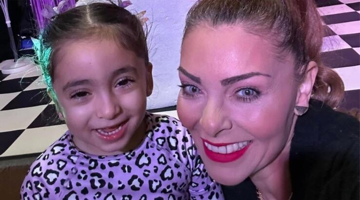 Έλια Ιωαννίδου: Το αποκριάτικο πάρτι με την κόρη της, Αμελί [εικόνες]