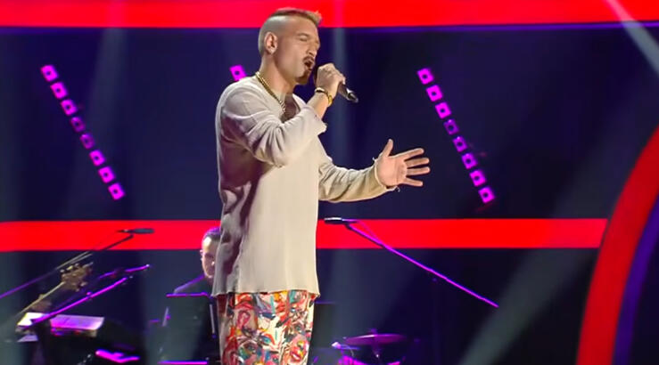Ο εγγονός του Γιώργου Ζαμπέτα στα blind auditions του «The Voice» [βίντεο]