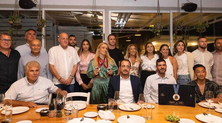 Το δείπνο των αθλητών των Ολυμπιακών και Παραολυμπιακών με τον Πρόεδρο της Δημοκρατίας