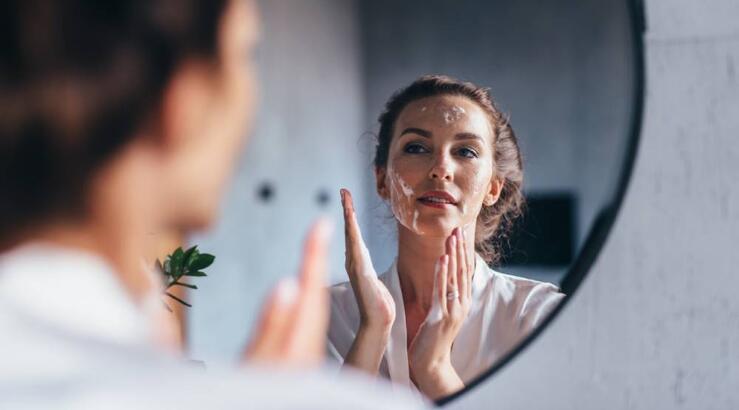 Αφρικάνικη σκόνη: Τι πρέπει να προσέξεις σε σχέση με την επιδερμίδα σου