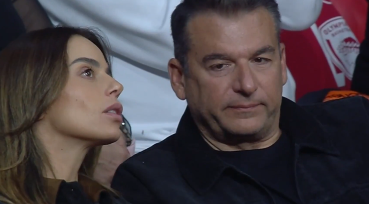 Λιαγκάς - Αντωνά: Το βίντεο που δείχνει τους φιλάθλους του Ολυμπιακού να τους γιουχάρουν