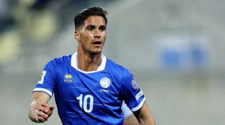 Πιέρος Σωτηρίου: Ο μπαμπάς του έσβησε κεράκια με τα εγγονάκια του [εικόνα]