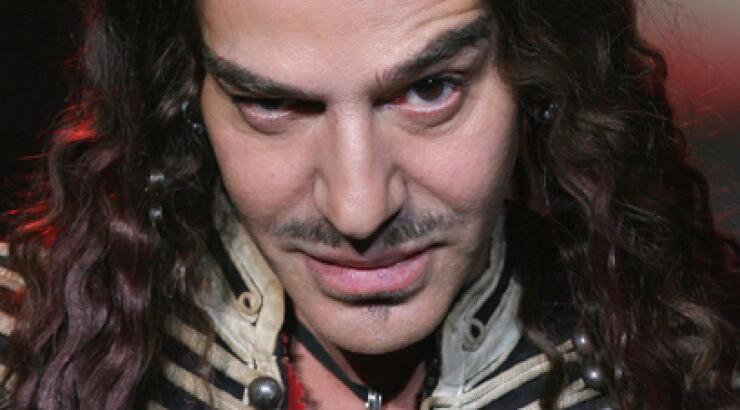 Ο John Galliano στην τηλεόραση;