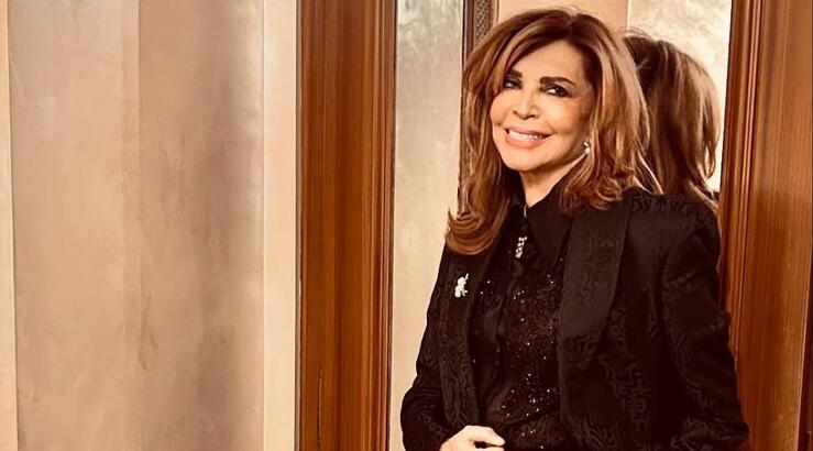 Μιμή Ντενίση: Τα σπάνια στιγμιότυπα με την αδερφή της [εικόνες]