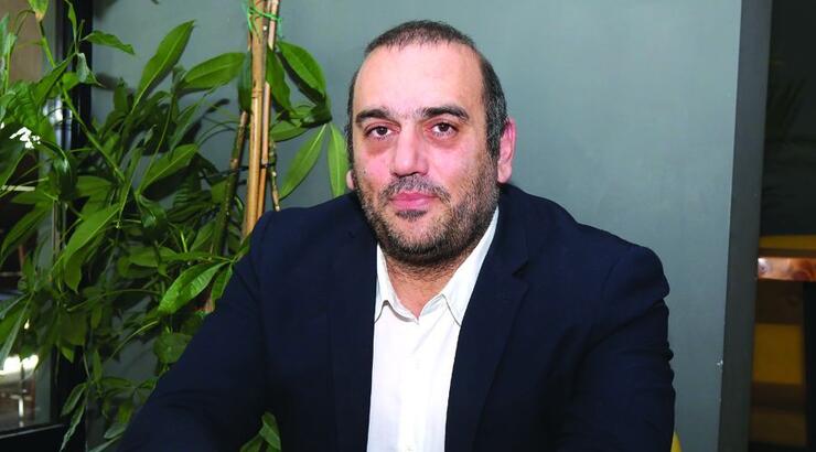 Γιάννης Καρούσος: Γιόρτασε αγκαλιά με τη μητέρα του τα γενέθλια της [εικόνα]