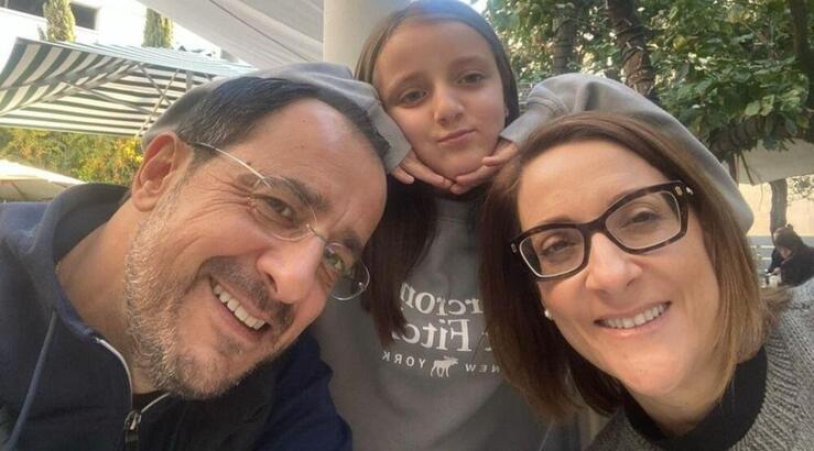 Nίκος Χριστοδουλίδης - Φιλίππα Καρσερά: Η κόρη τους Φοίβη γιορτάζει τα 10α γενέθλια της [εικόνες]