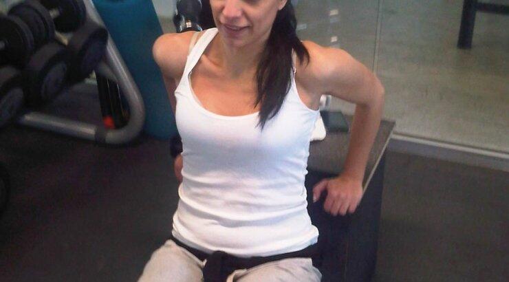 Κύνθια Παυλίδου: Την τσακώσαμε να κάνει πιλάτες