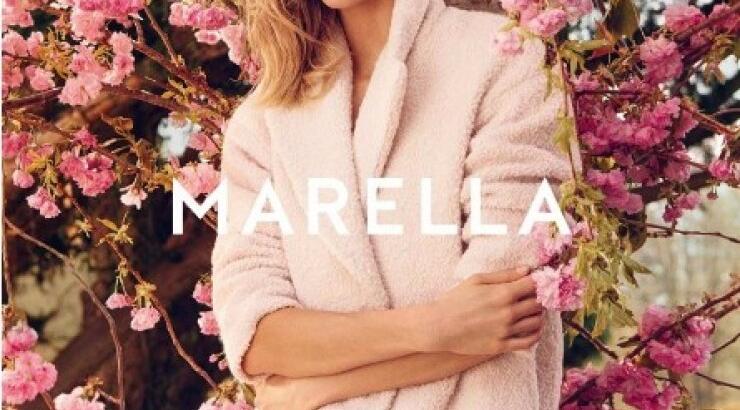 Karlie Kloss: Φωτογραφίζεται για τον οίκο Marella σχεδόν χωρίς μακιγιάζ [Εικόνες]