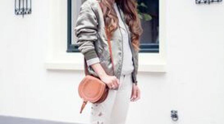 Πώς φορούν οι μπλόγκερ τα καλοκαιρινά τους ρούχα και το φθινόπωρο;