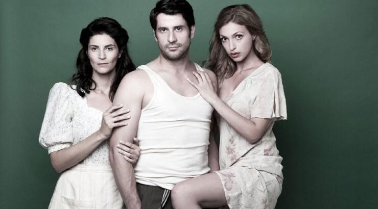 Δεσποινίς Τζούλη με τον Αλέξη Γεωργούλη