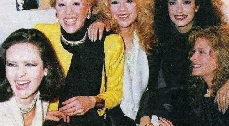 Η φωτογραφία της ημέρας: Βίσση, Αλίκη, Ζωή, Κάτια και Νόρα μαζί