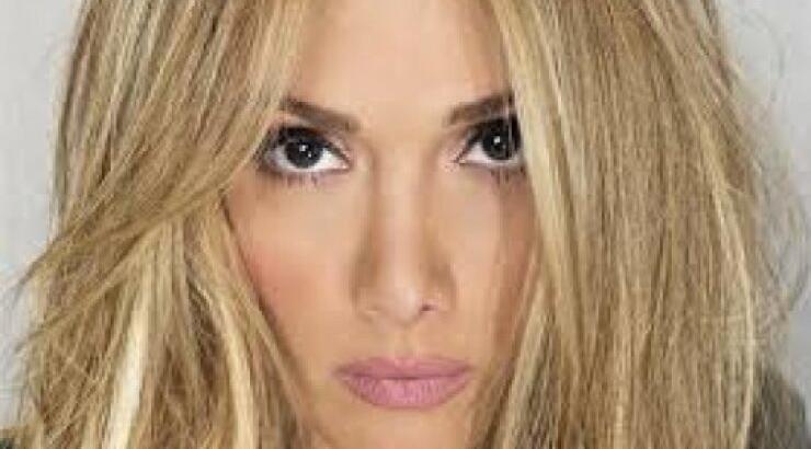 Στέλλα Καλλή: «Κάποτε ήμουν 15 κιλά παραπάνω και έτρωγα χυλόπιτες»