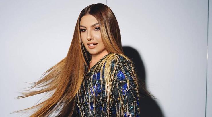 Έλενα Παπαρίζου: Συγκινημένη στη σκηνή των Mad VMA [βίντεο]